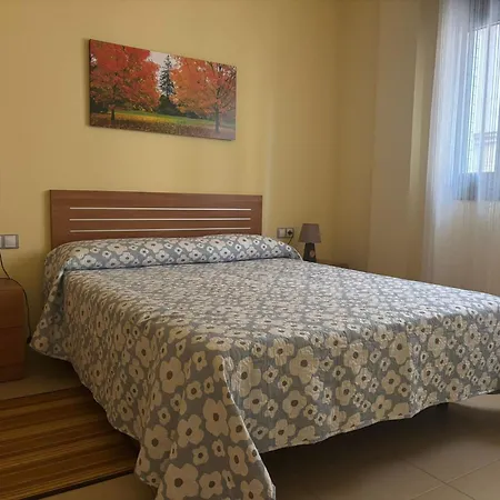Céntrico Apartamento Amposta